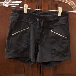 Athleta Women’s Black Shorts (size: XXS)